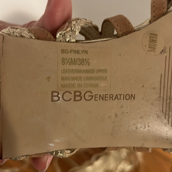 BCBGeneration Gold Gladiator Sandals size 8 1/2. - Picture 3 of 7